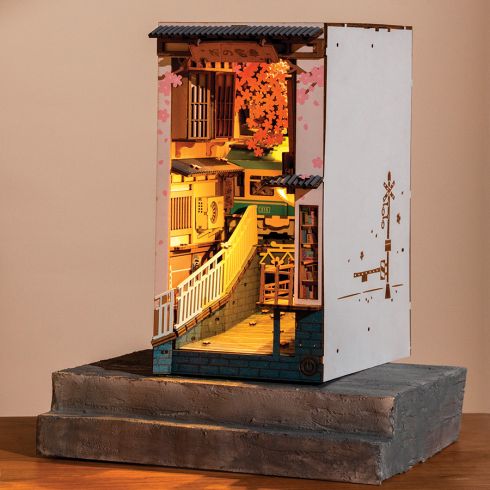 Serre-Livres Diorama Voyage dans le Temps à Construire